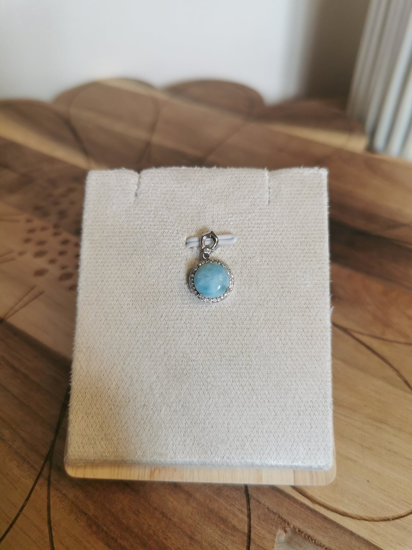 Larimar Round Pendant – 925 Silver