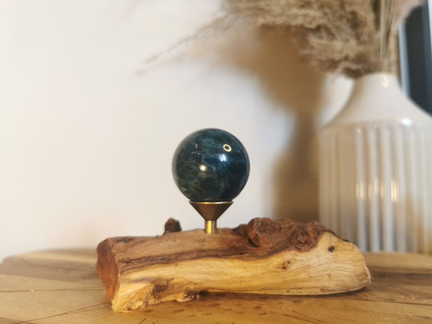 Apatite spheres π