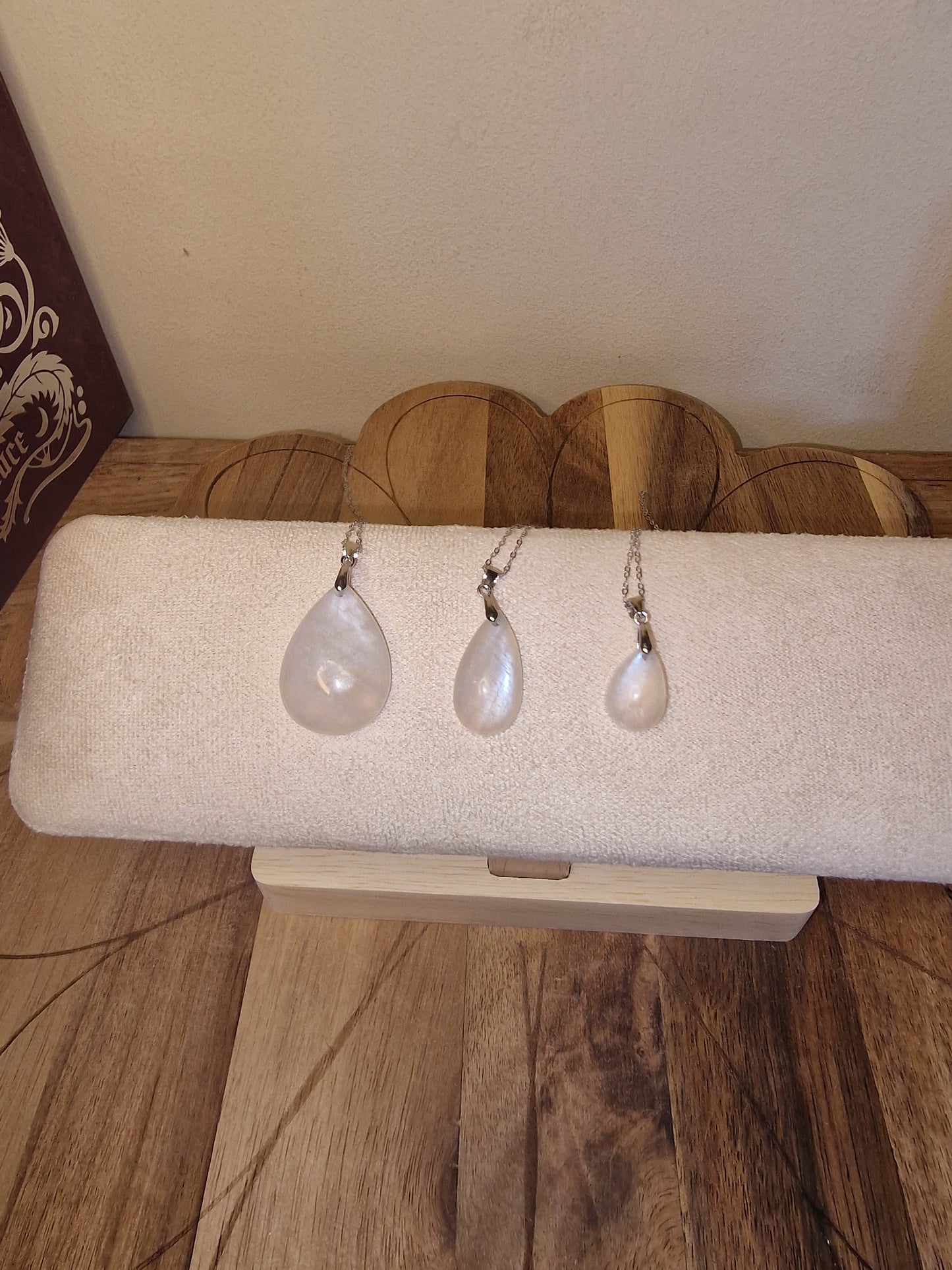Moonstone Pendants – 925 Silver with Chain ✨️