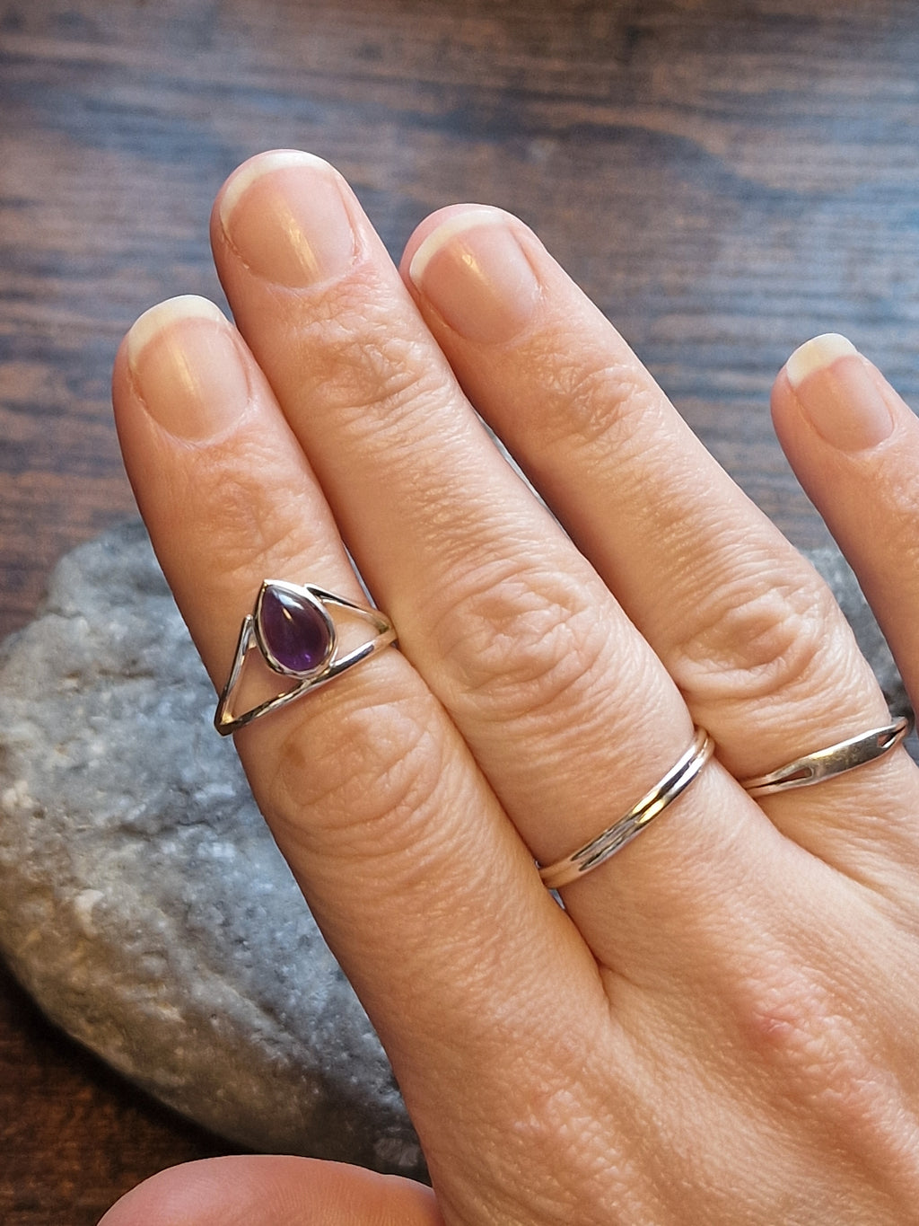Ivy Teardrop Amethyst Open Chevron Ring Size N