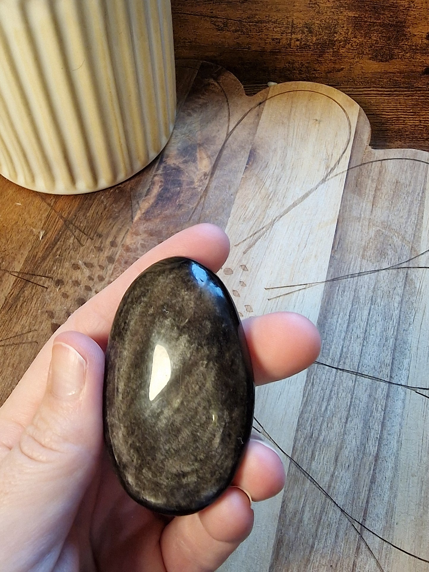 Silver sheen obsidian palm stones