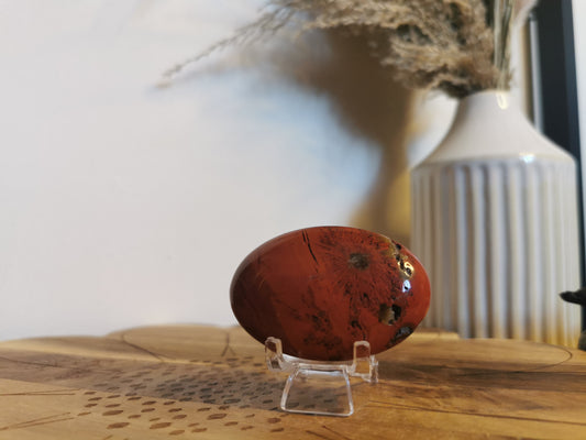Red Jasper Palm Stone