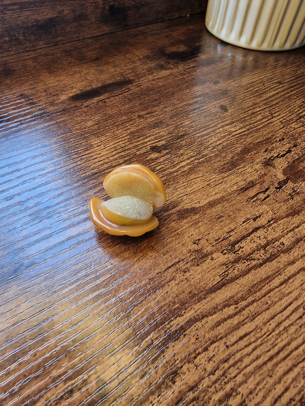 Druzy Agate Shell Carving