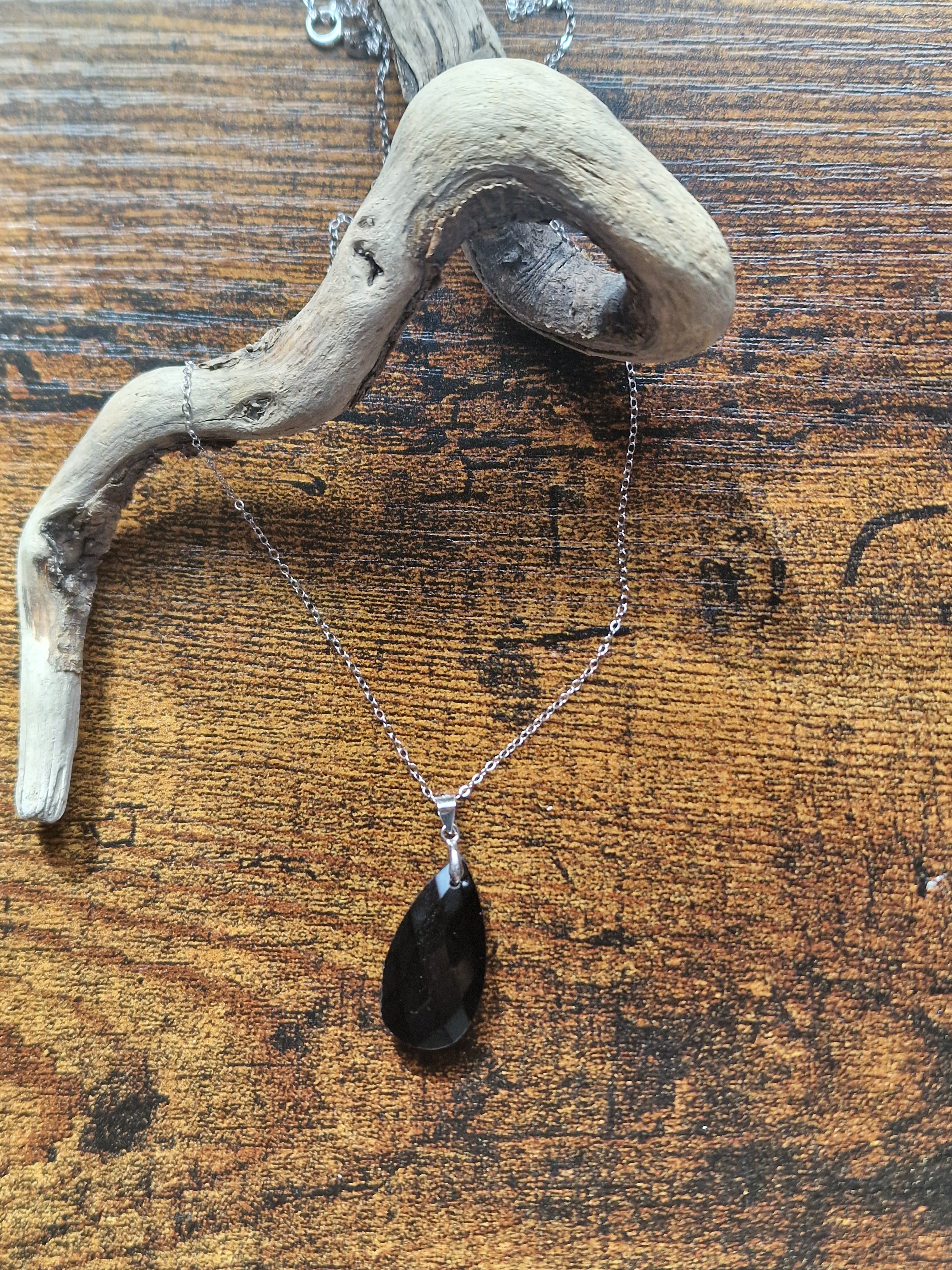 Faceted Teardrop, 925 Silver Pendants with Chain