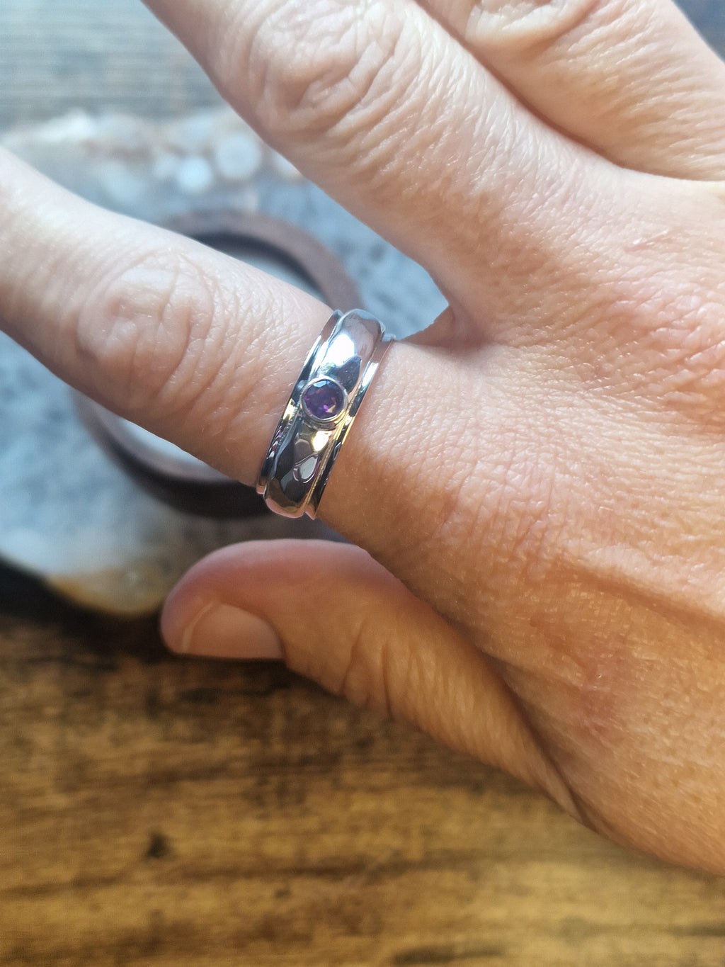 Amethyst Faceted Spinning Band Ring - Size S