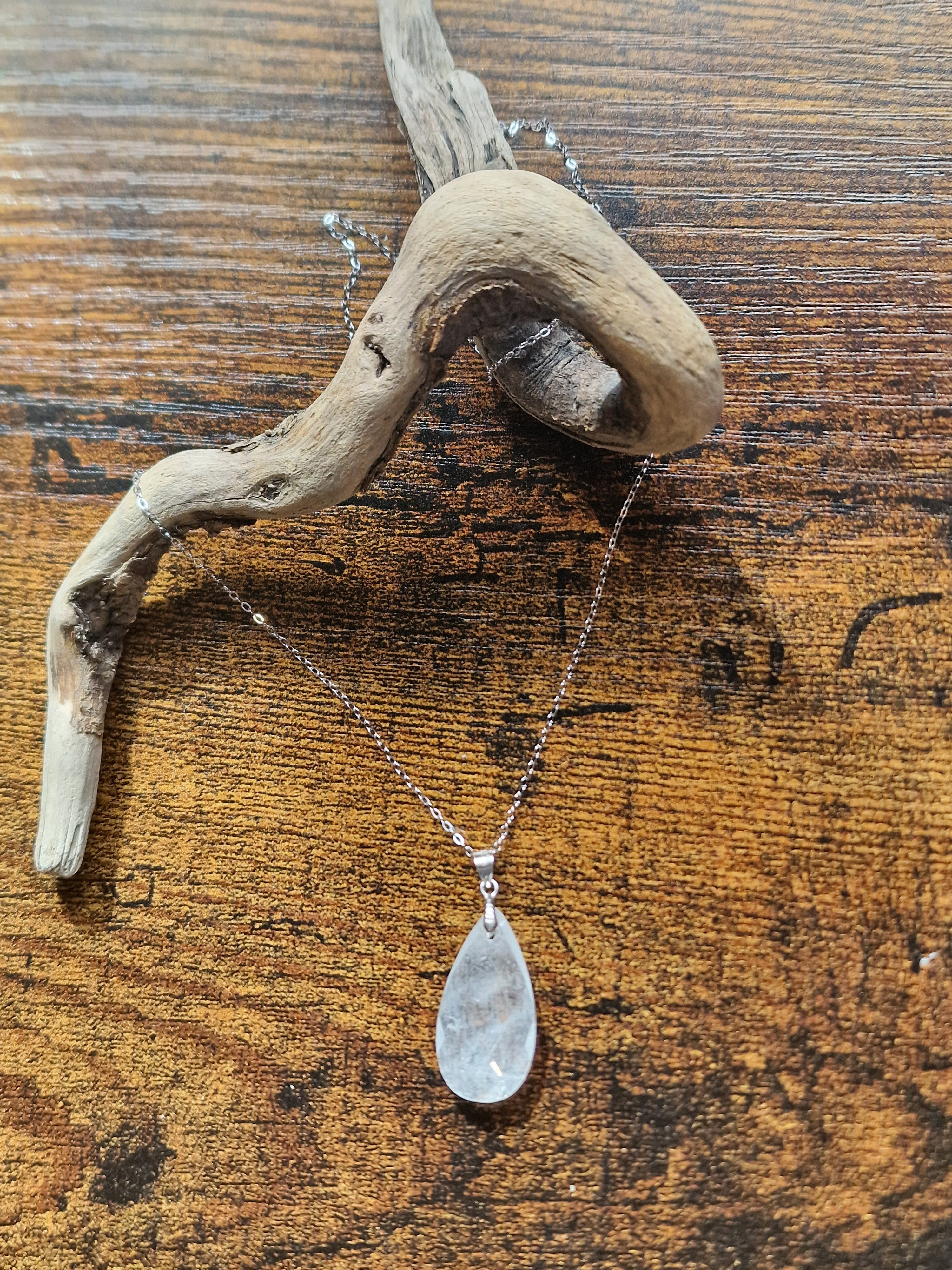 Faceted Teardrop, 925 Silver Pendants with Chain