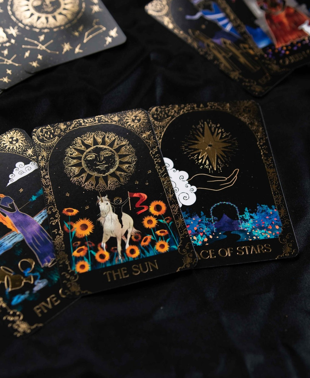 Dreamy Moons Tarot Deck by Annie Tarasova