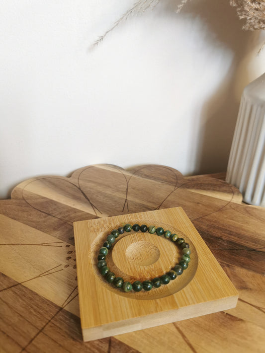 Emerald Crystal Bracelet – 6mm