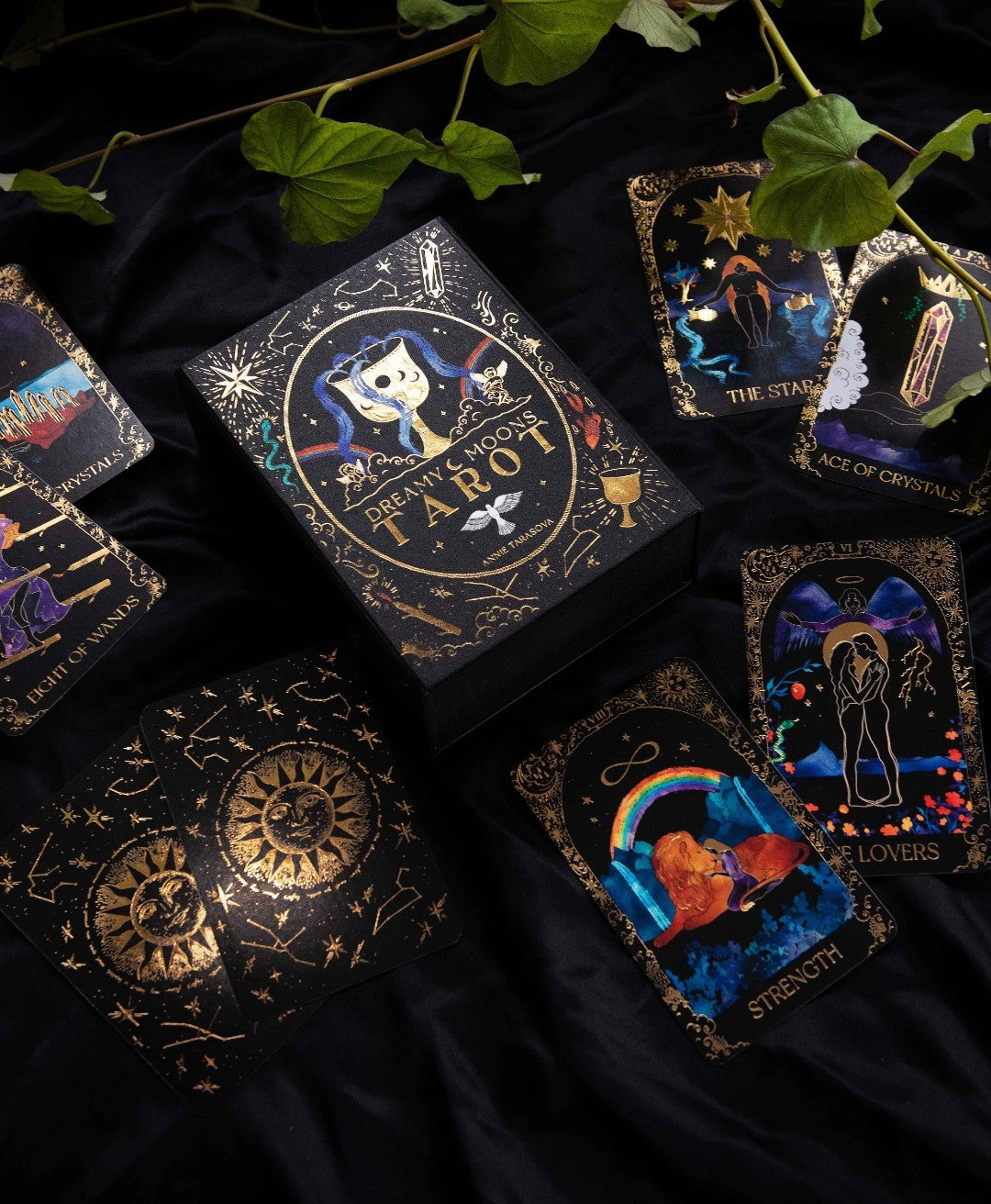 Dreamy Moons Tarot Deck by Annie Tarasova