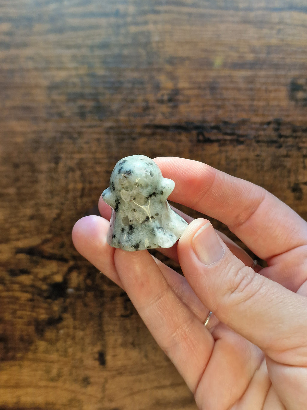 Small Crystal Ghost Carvings