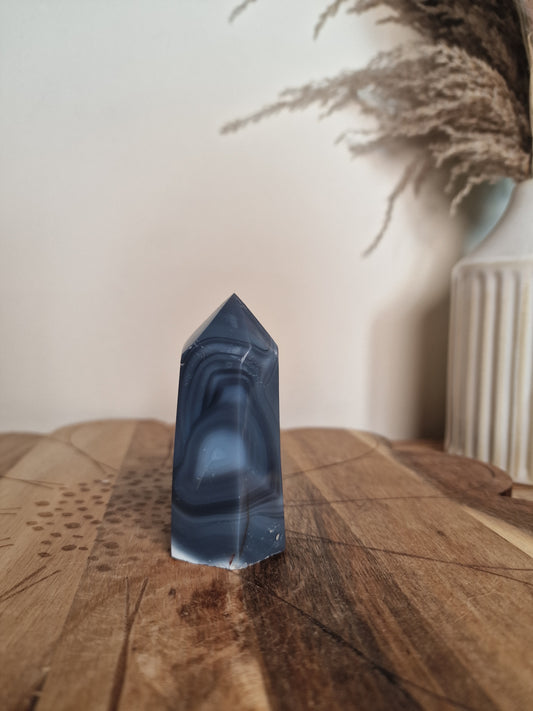 Orca Agate Tower 🖤