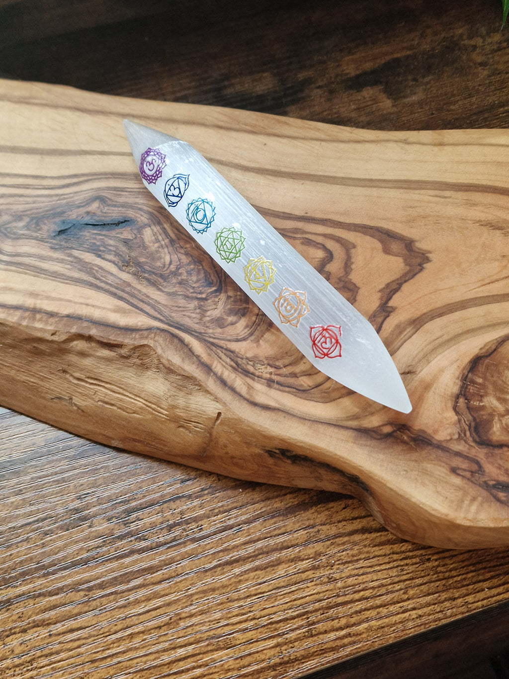 Selenite Chakra Wand (Satin Spar Gypsum)