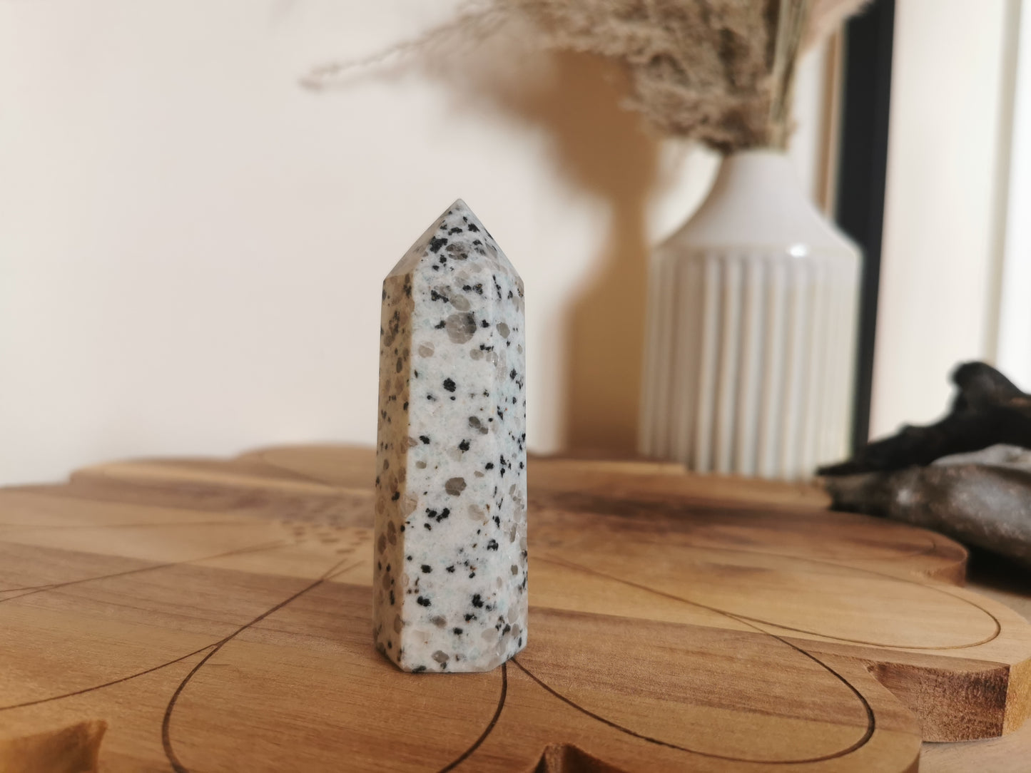 Kiwi Jasper Tower