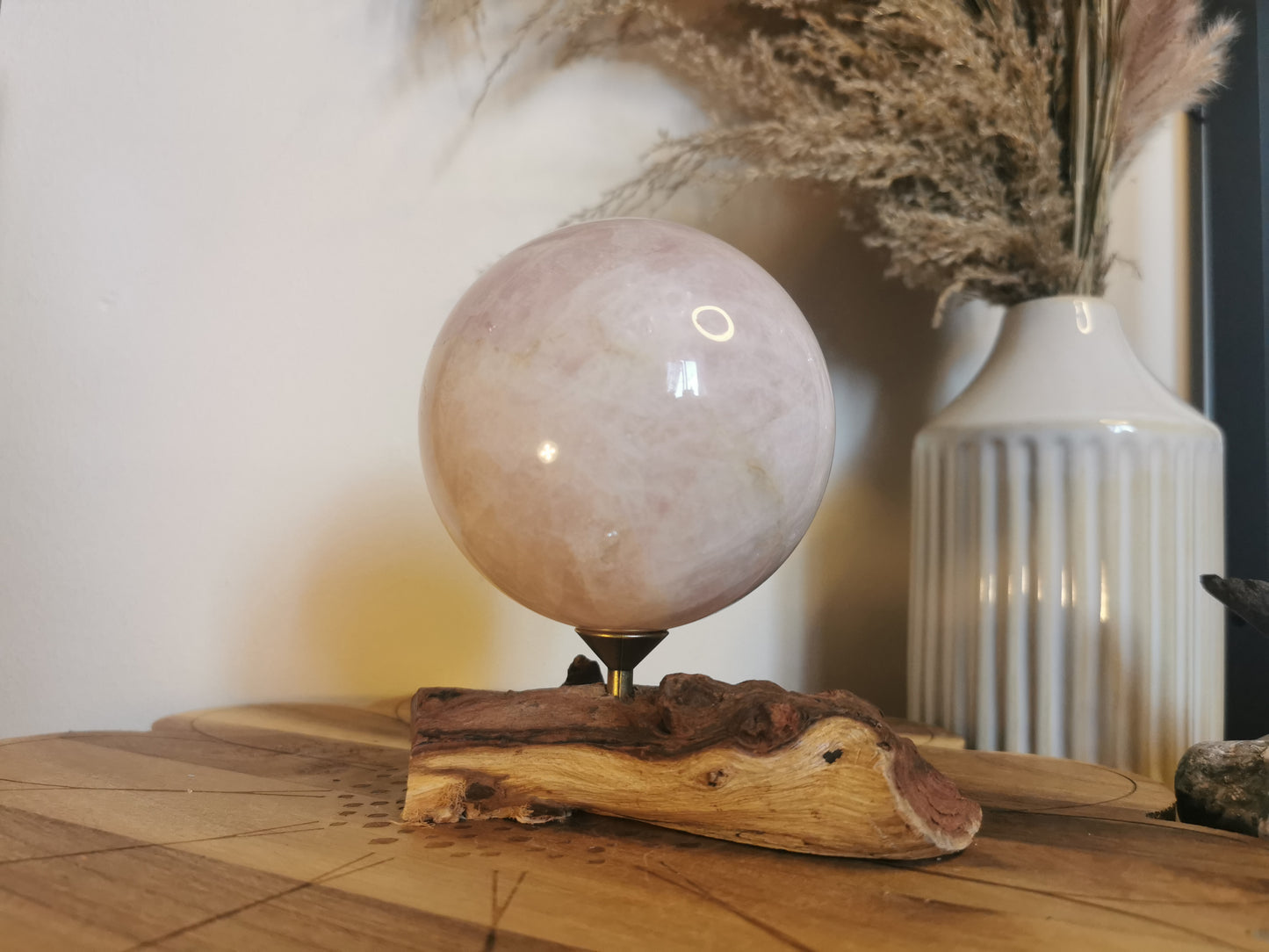 Rose quartz sphere 98kg