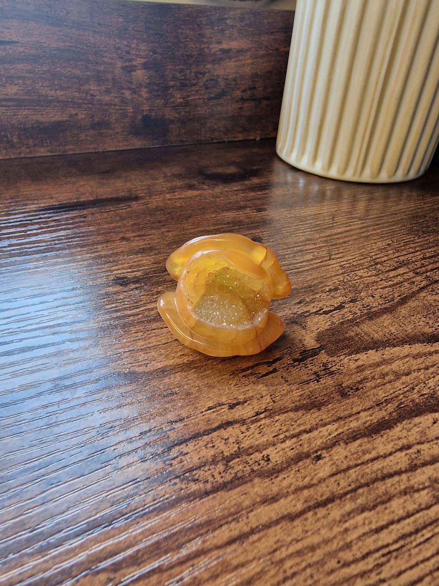Crystal Shell Carvings (~4–5cm)