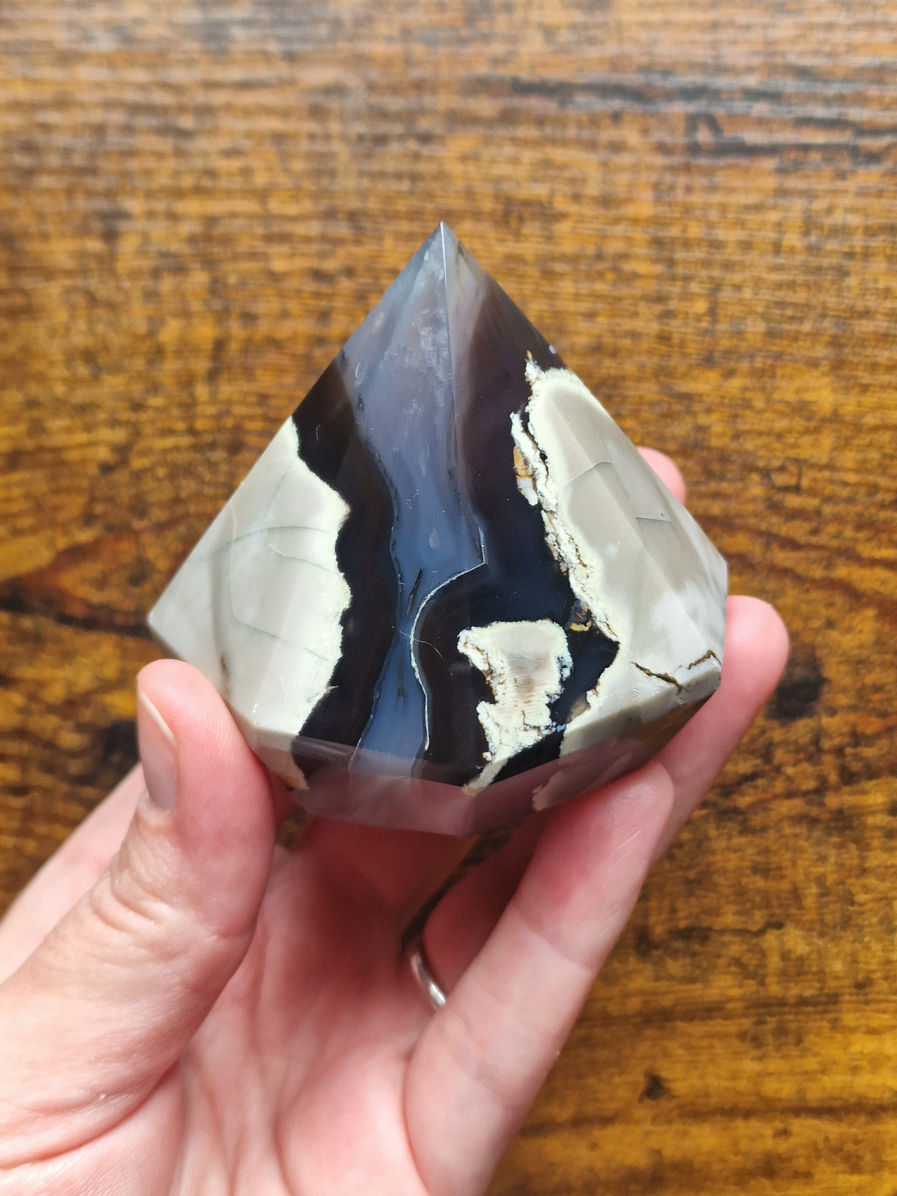 Volcano Agate Diamond