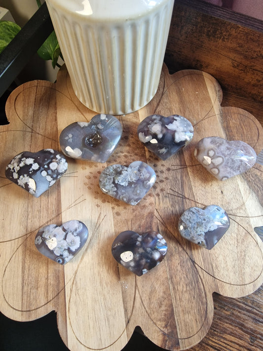 Black Flower Agate Heart