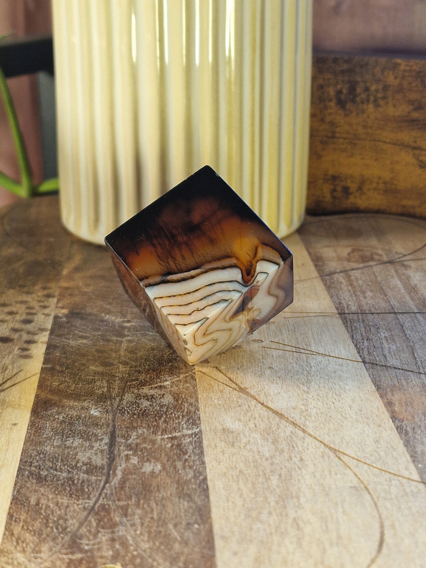 Sardonyx Freestanding Cubes