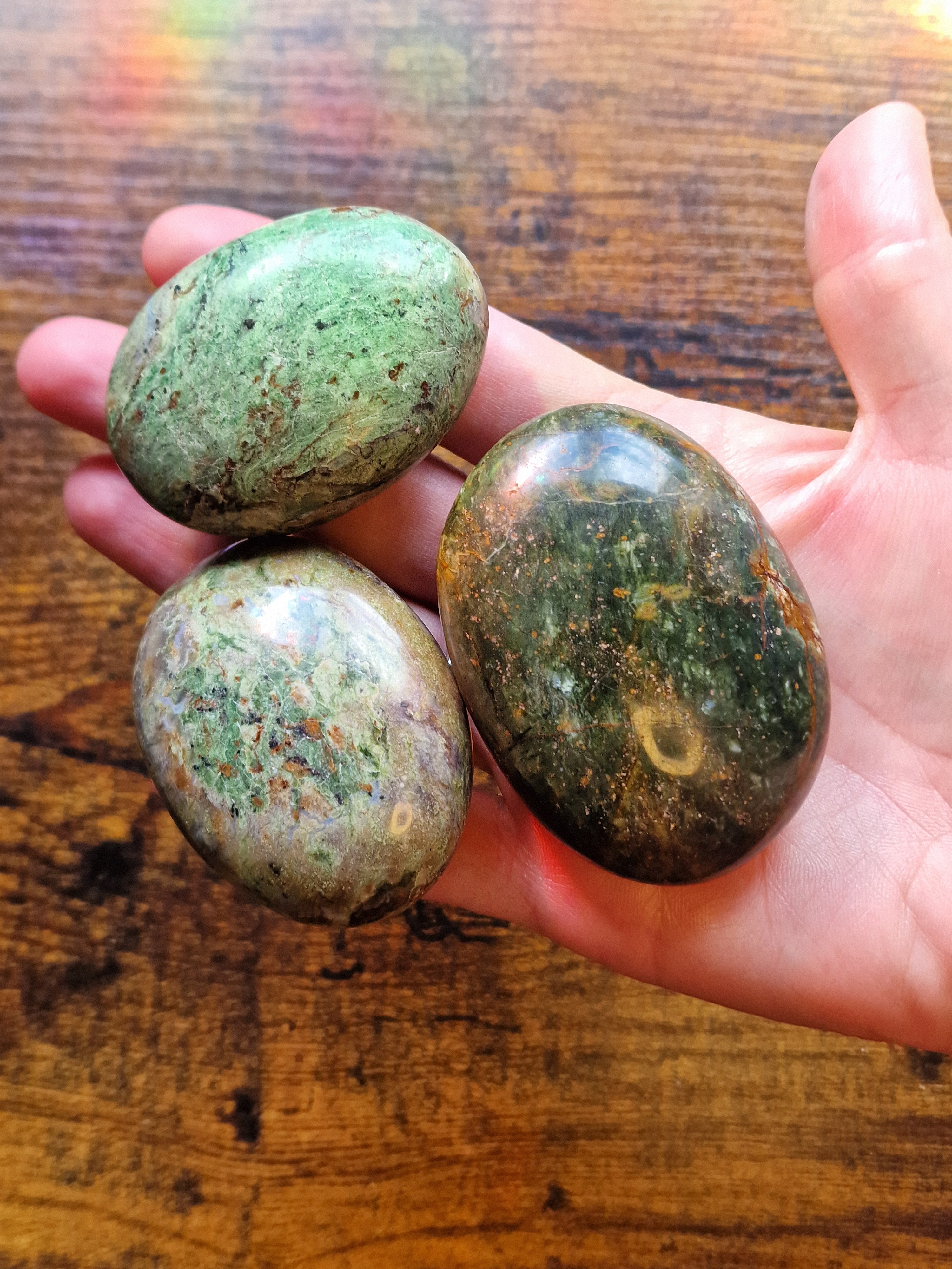 Chrysoprase Palmstone
