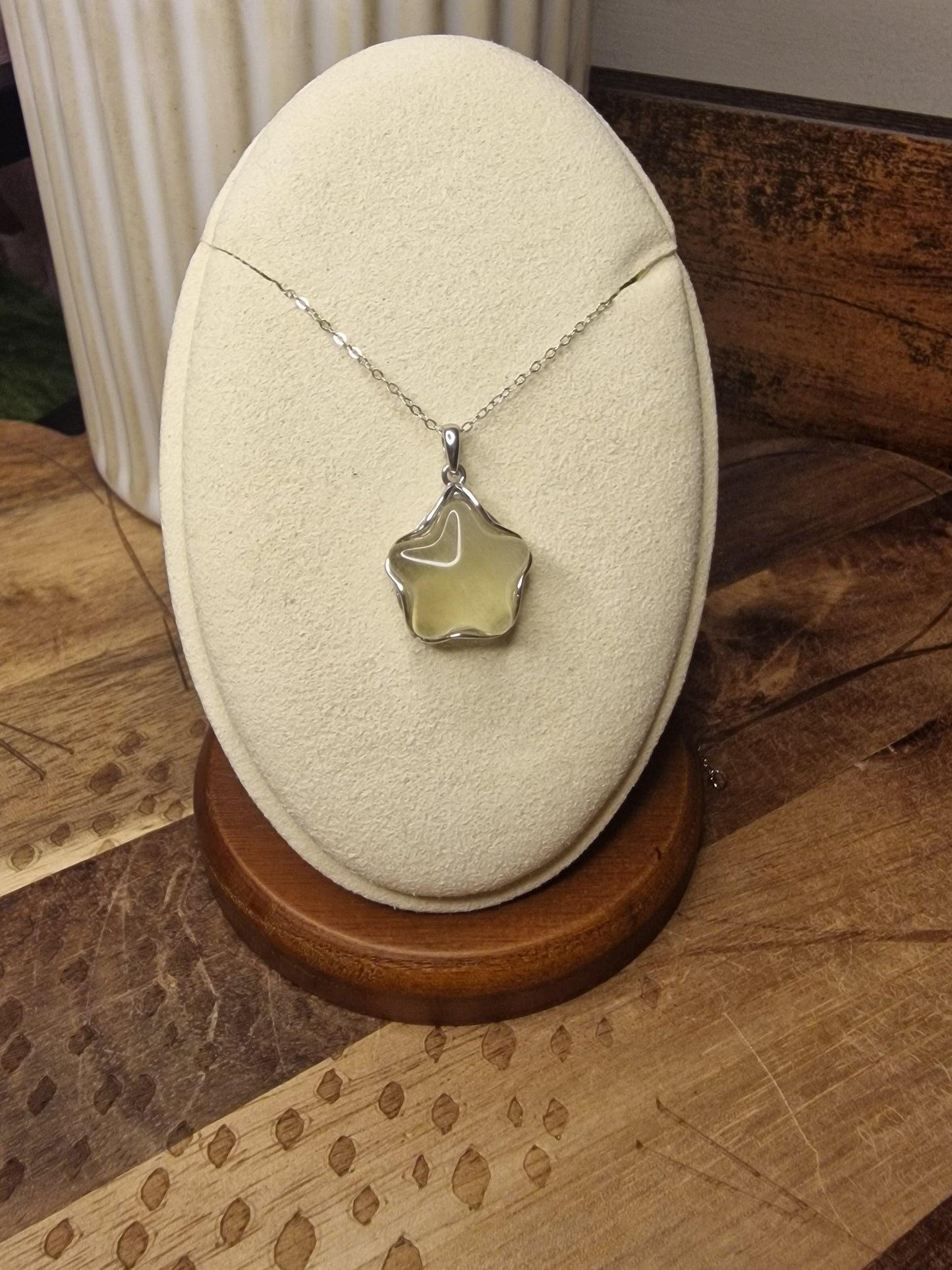Libyan Desert Glass Star Pendant – 925 Silver