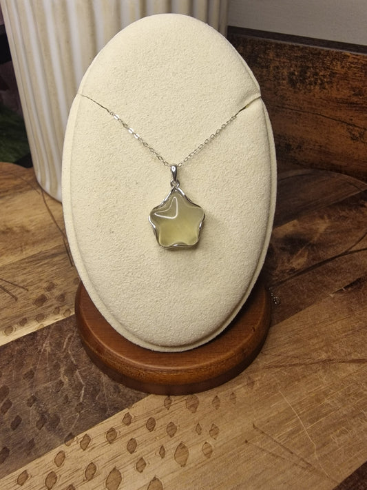 Libyan Desert Glass Star Pendant – 925 Silver