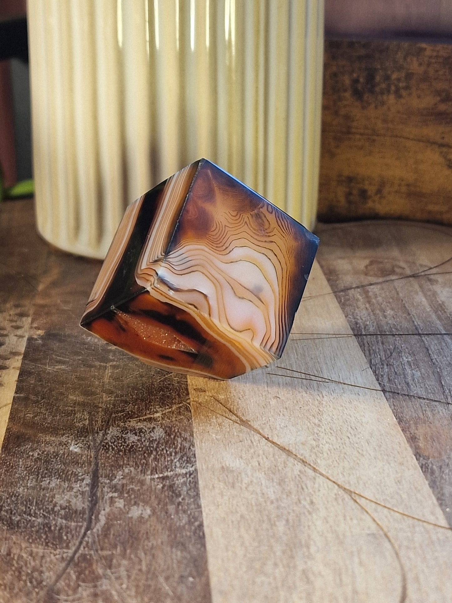 Sardonyx Freestanding Cubes