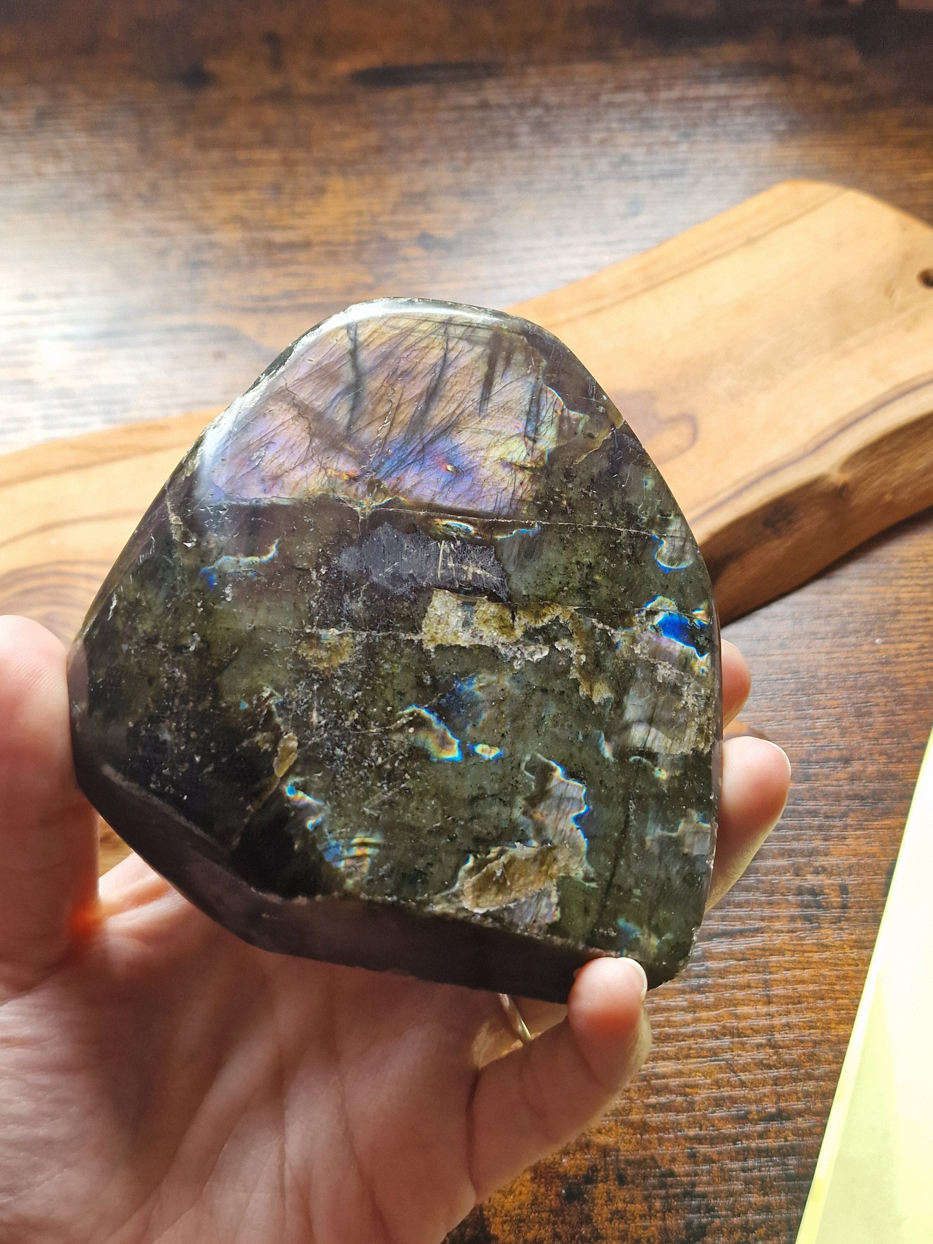 Labradorite freeform