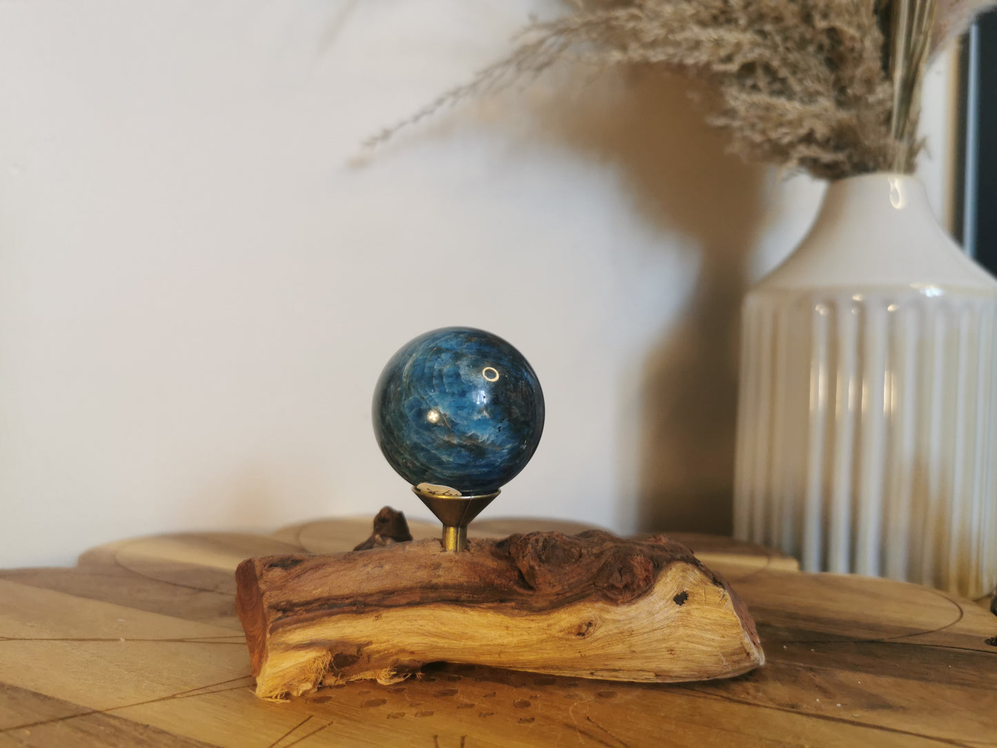 Apatite spheres 💙