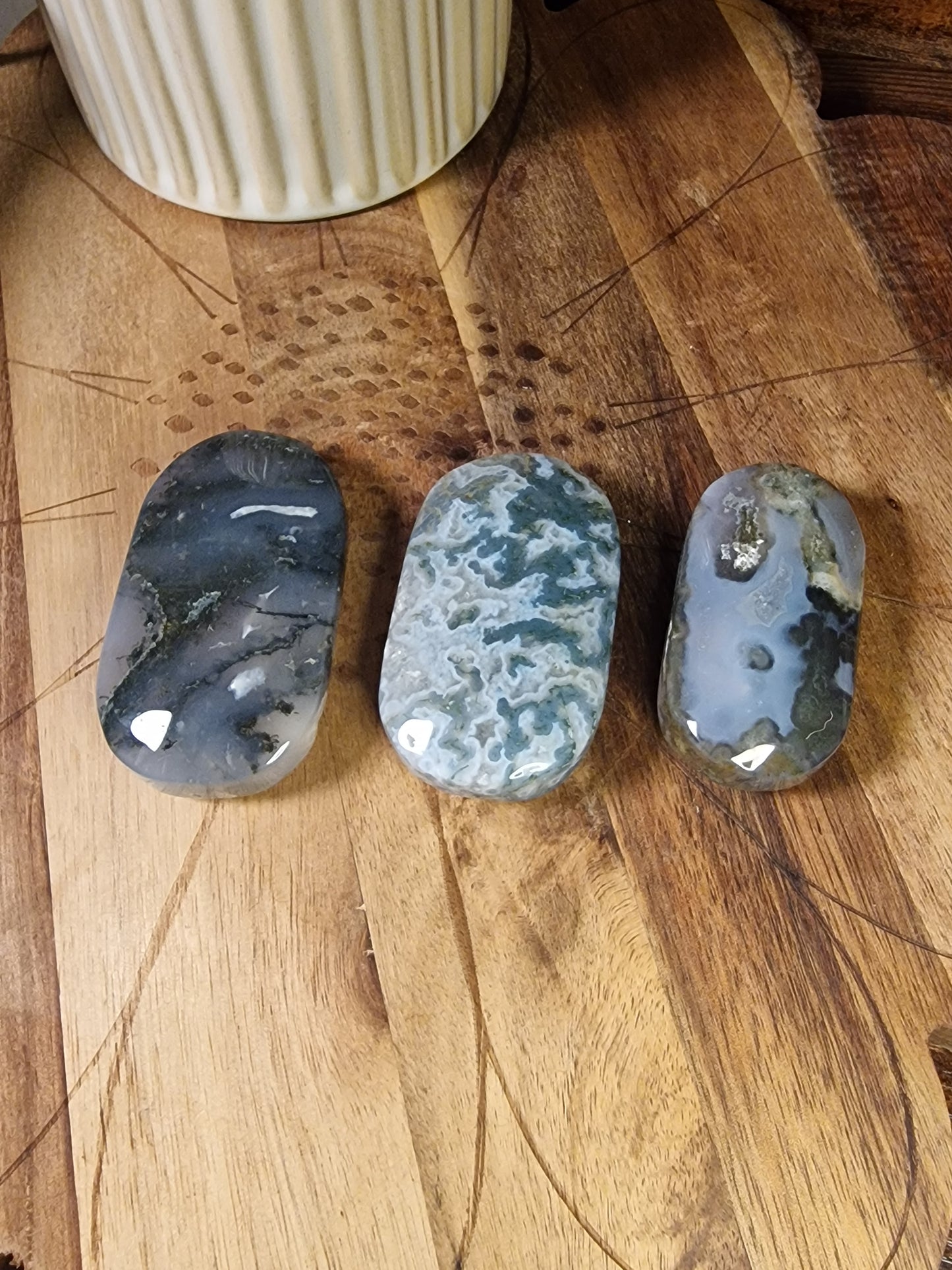 Moss Agate Palm Stones