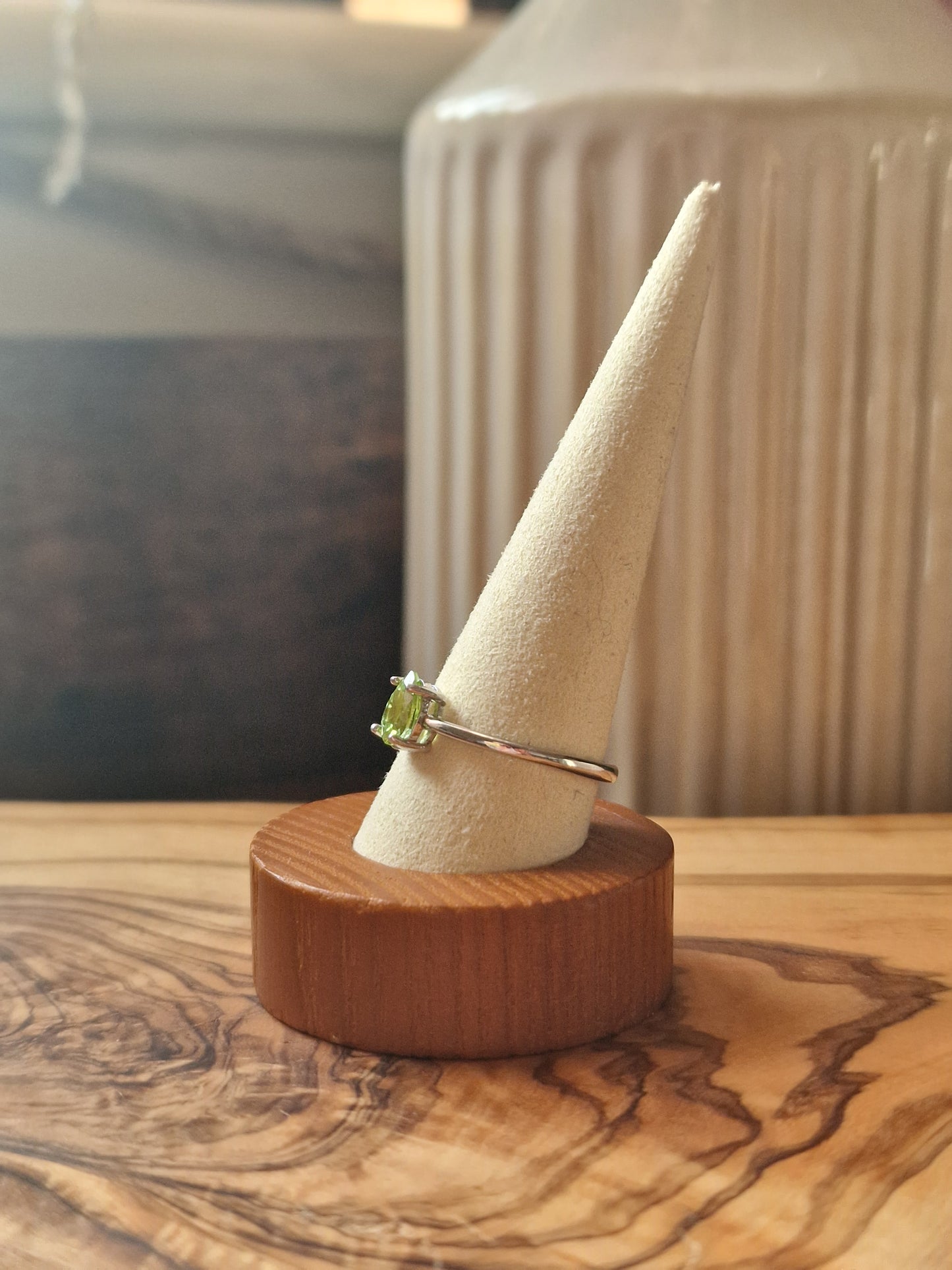 Peridot 925silver adjustable ring