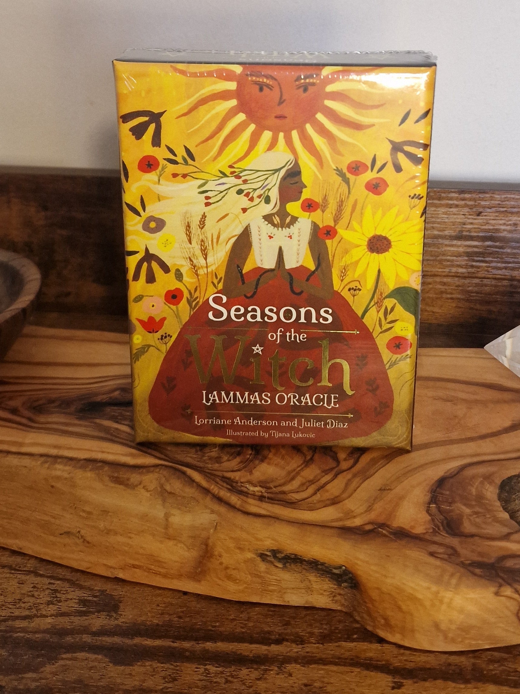 Full Sized Tarot & Oracle Decks