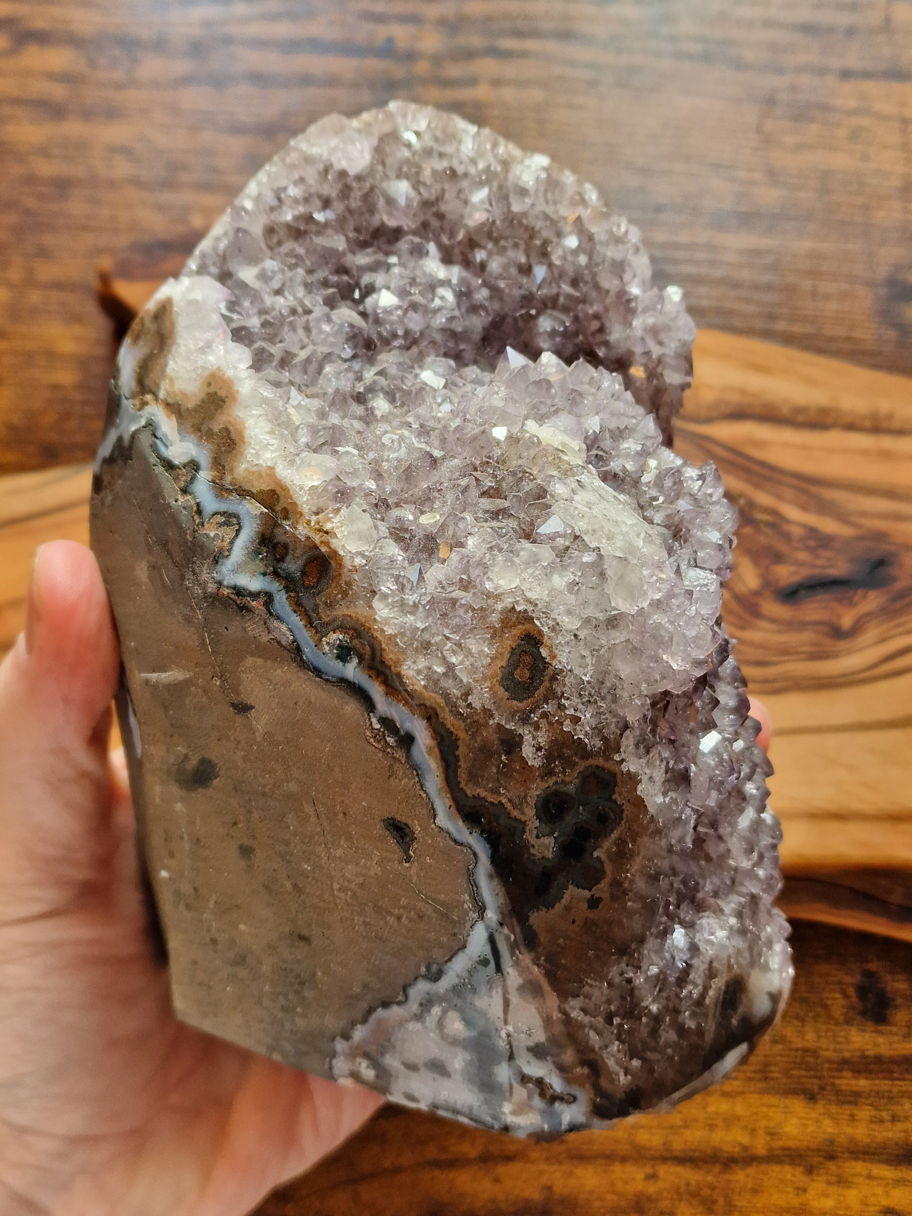 Statement Amethyst Cut Base