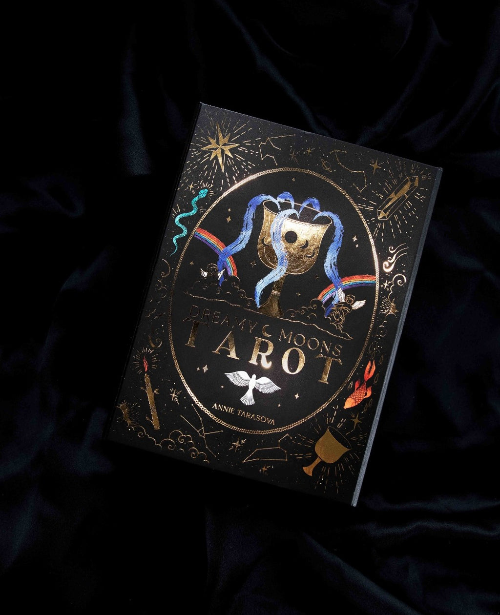 Dreamy Moons Tarot Deck by Annie Tarasova