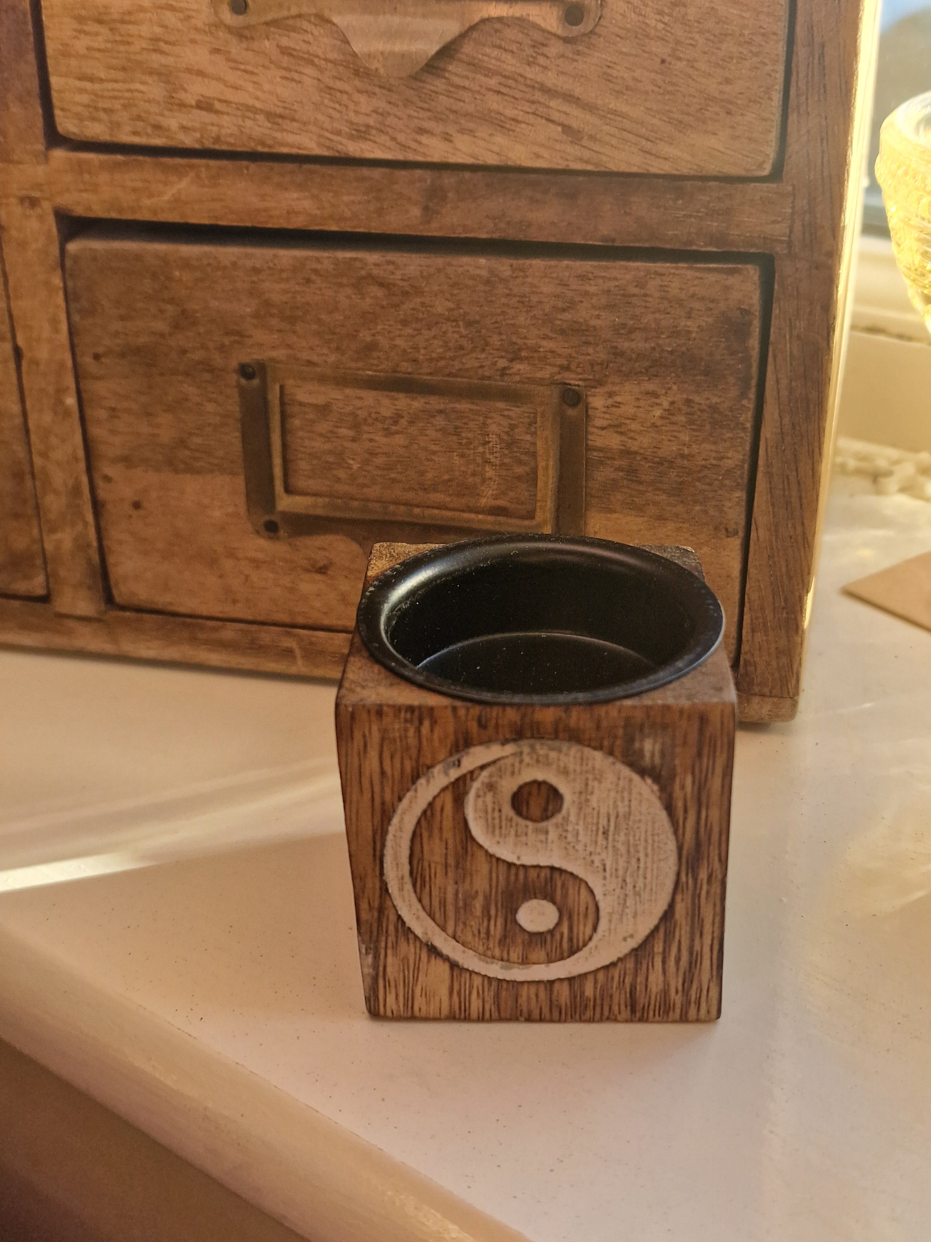 Esoteric Cube Multi Purpose Holder