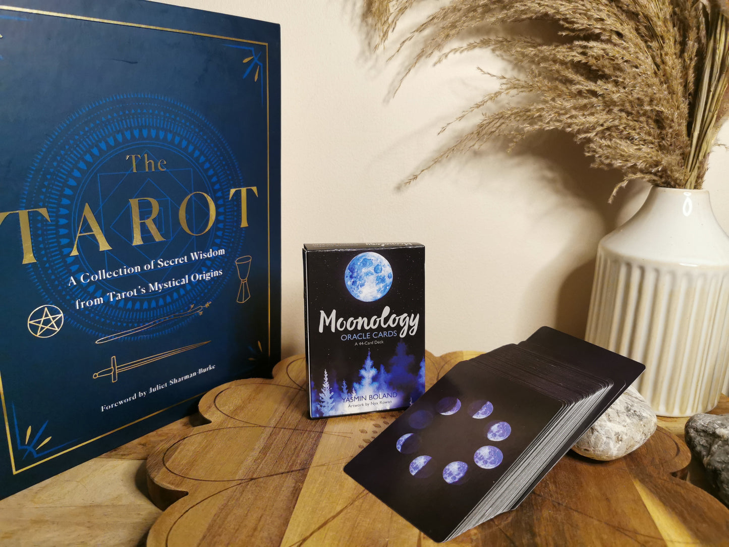 Tarot & Oracle Decks ✨
