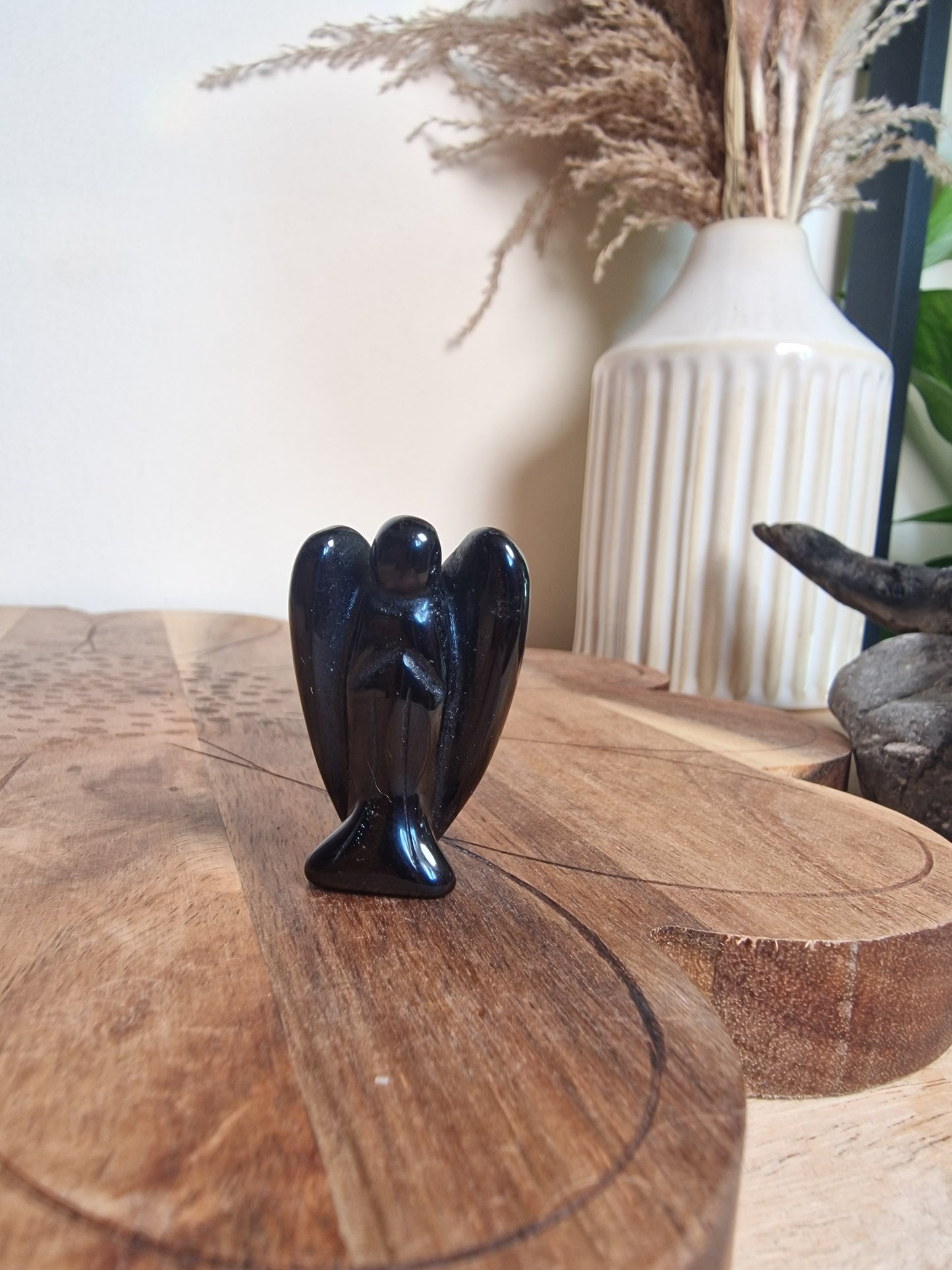 Mini Angel Carvings (Various Materials)