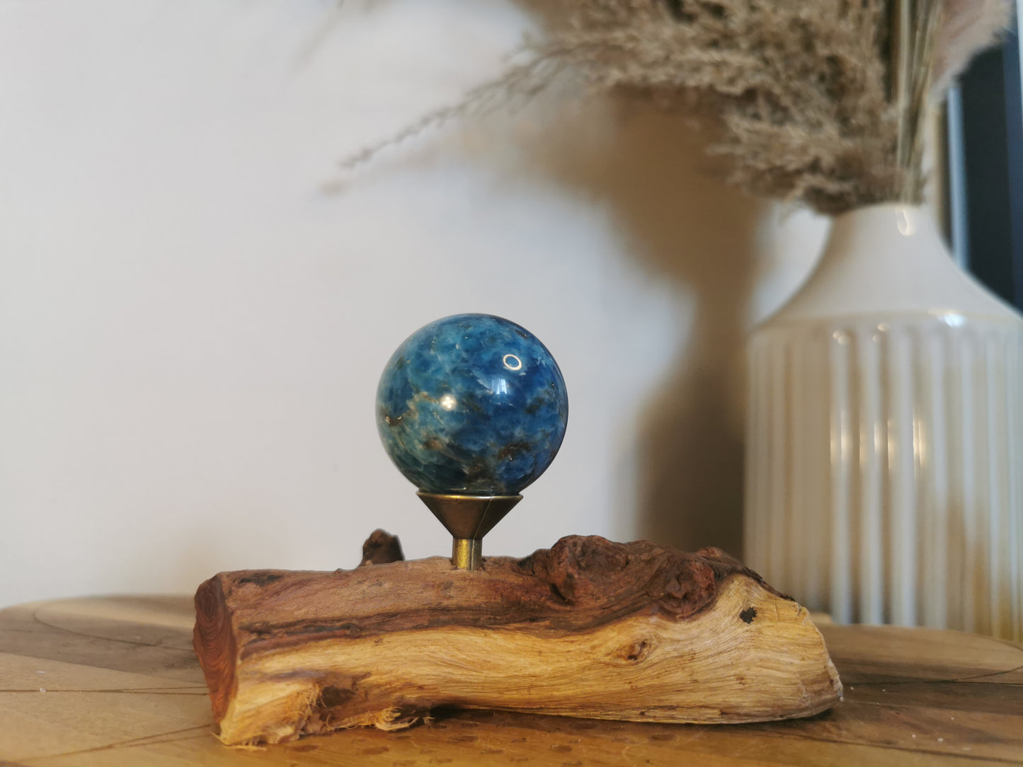 Apatite spheres 💙