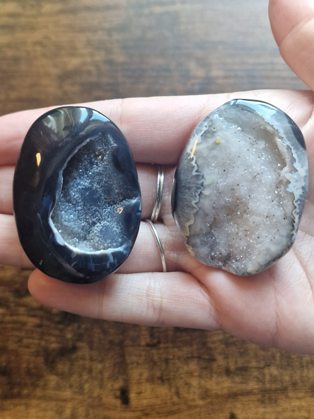 Black Onyx Palm Stone