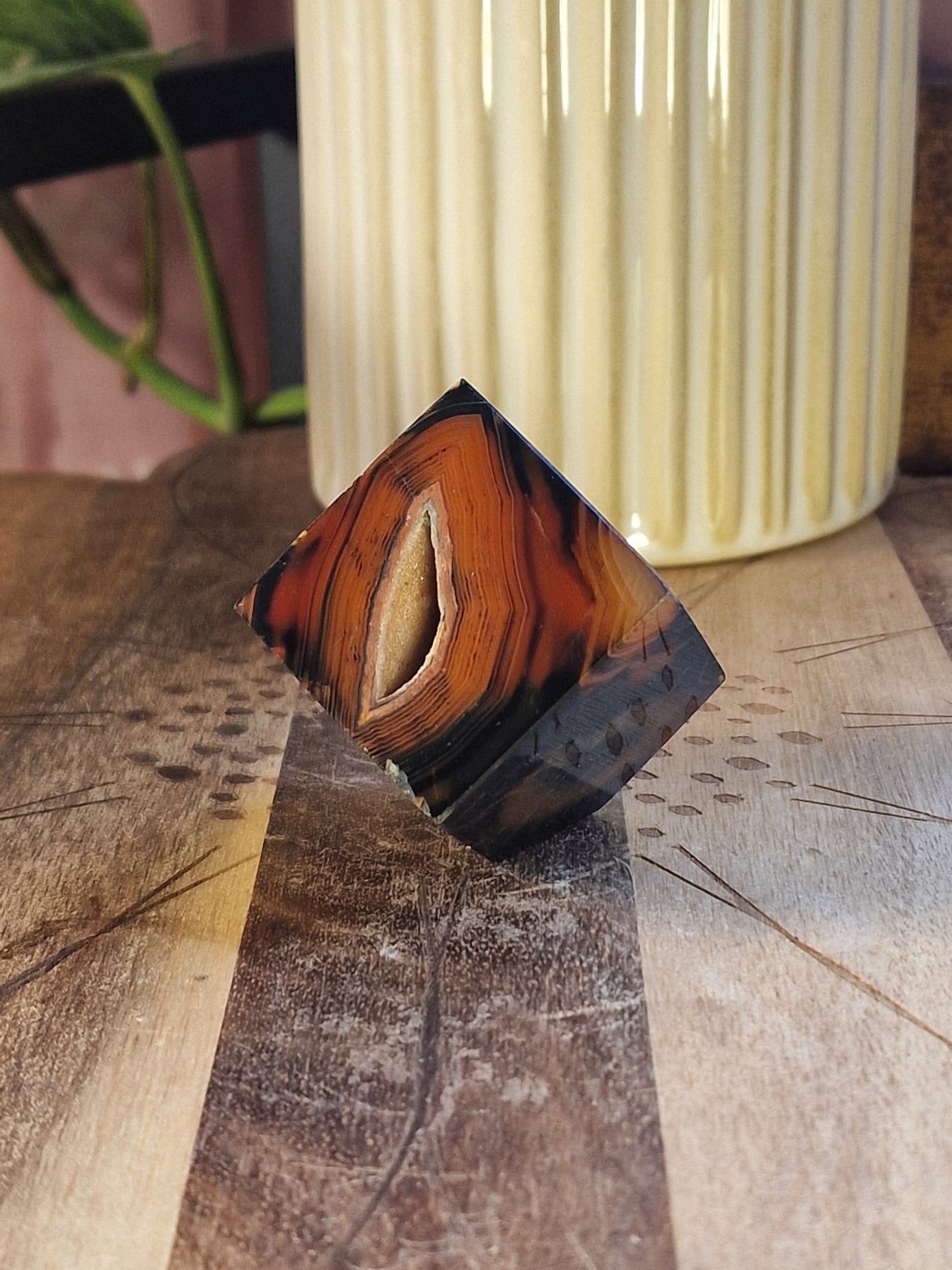 Sardonyx Freestanding Cubes