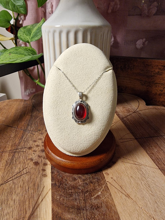 Garnet 925 Silver Pendant & Chain