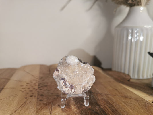 Stilbite and Heulandite cluster